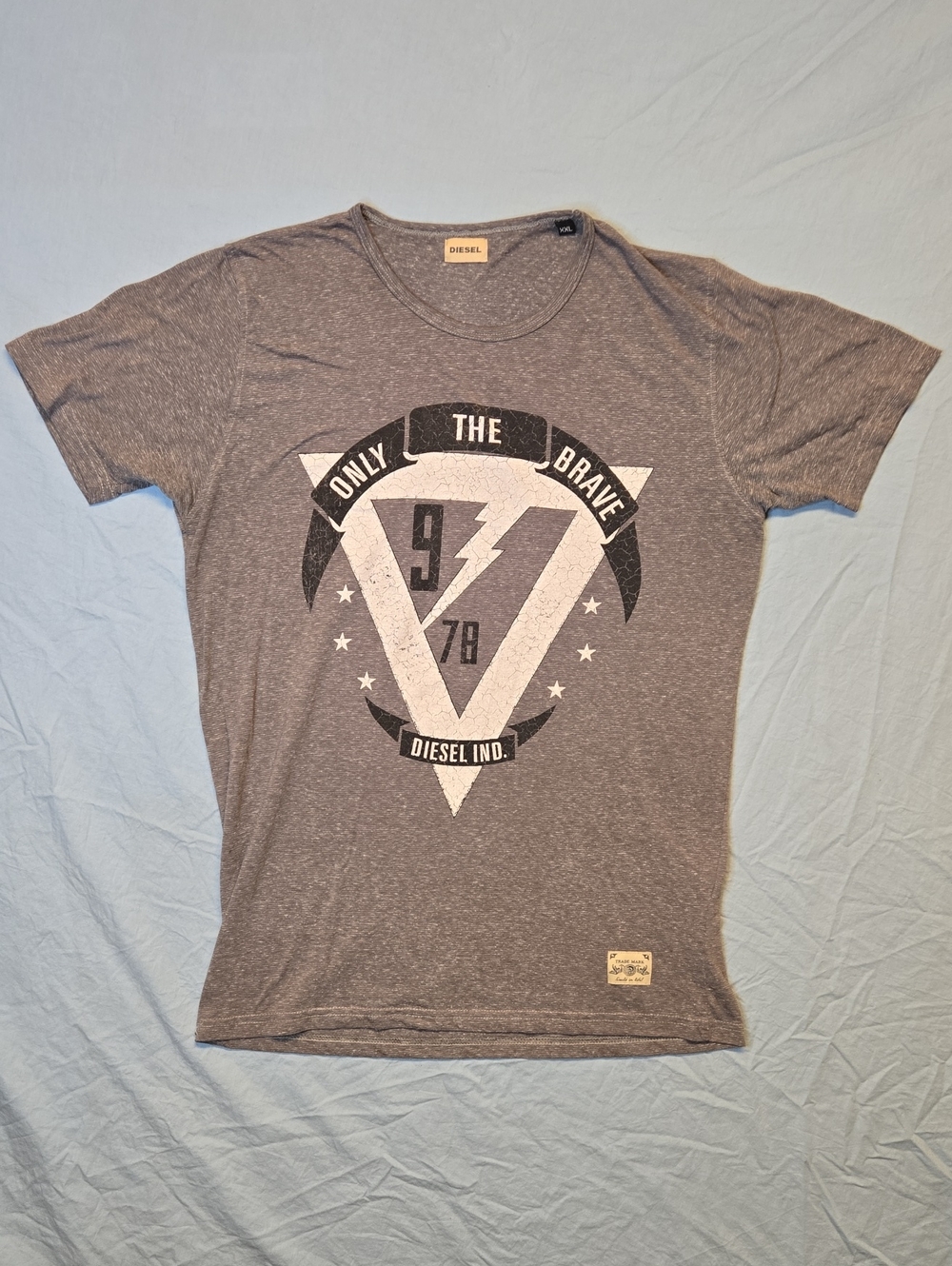 Diesel Gray Pin Stripe 'Only The Brave' Graphic Short Sleeve T-Shirt Vintage Y2K